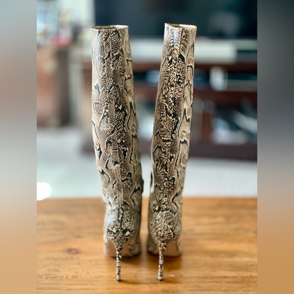 Vince Camuto Snakeskin Fendels Boots - Picture 3 of 4